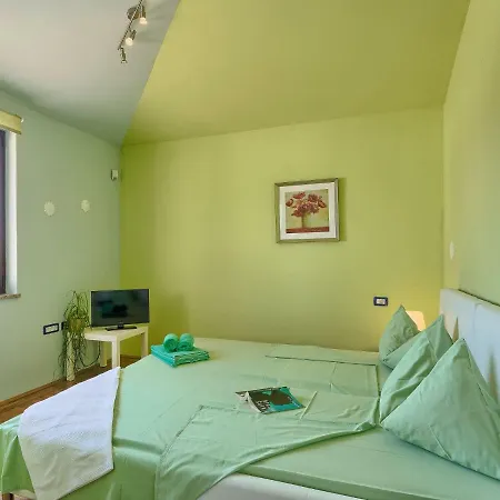 Villa De L'amour By Interhome