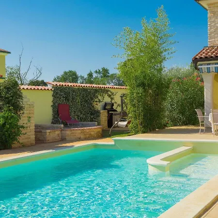 Villa De L'amour By Interhome Orbanići
