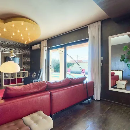 Villa De L'amour By Interhome Orbanići